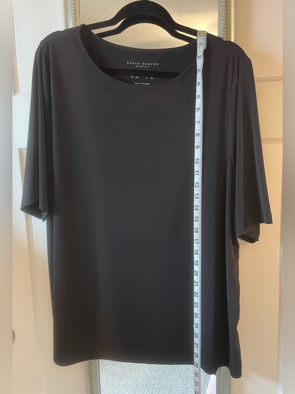 Susan Graver women’s liquid knit Black elbow length sleeve Crewneck Shirt